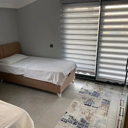 Villa Asil *