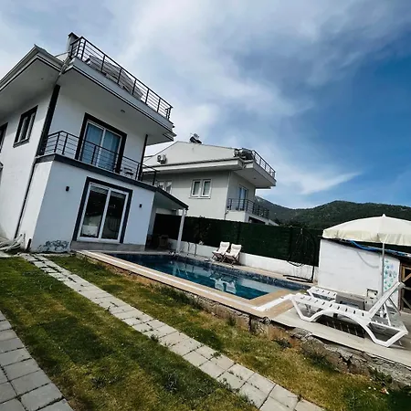 Villa Asil Villa *