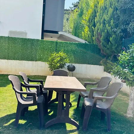 Villa Asil Villa *